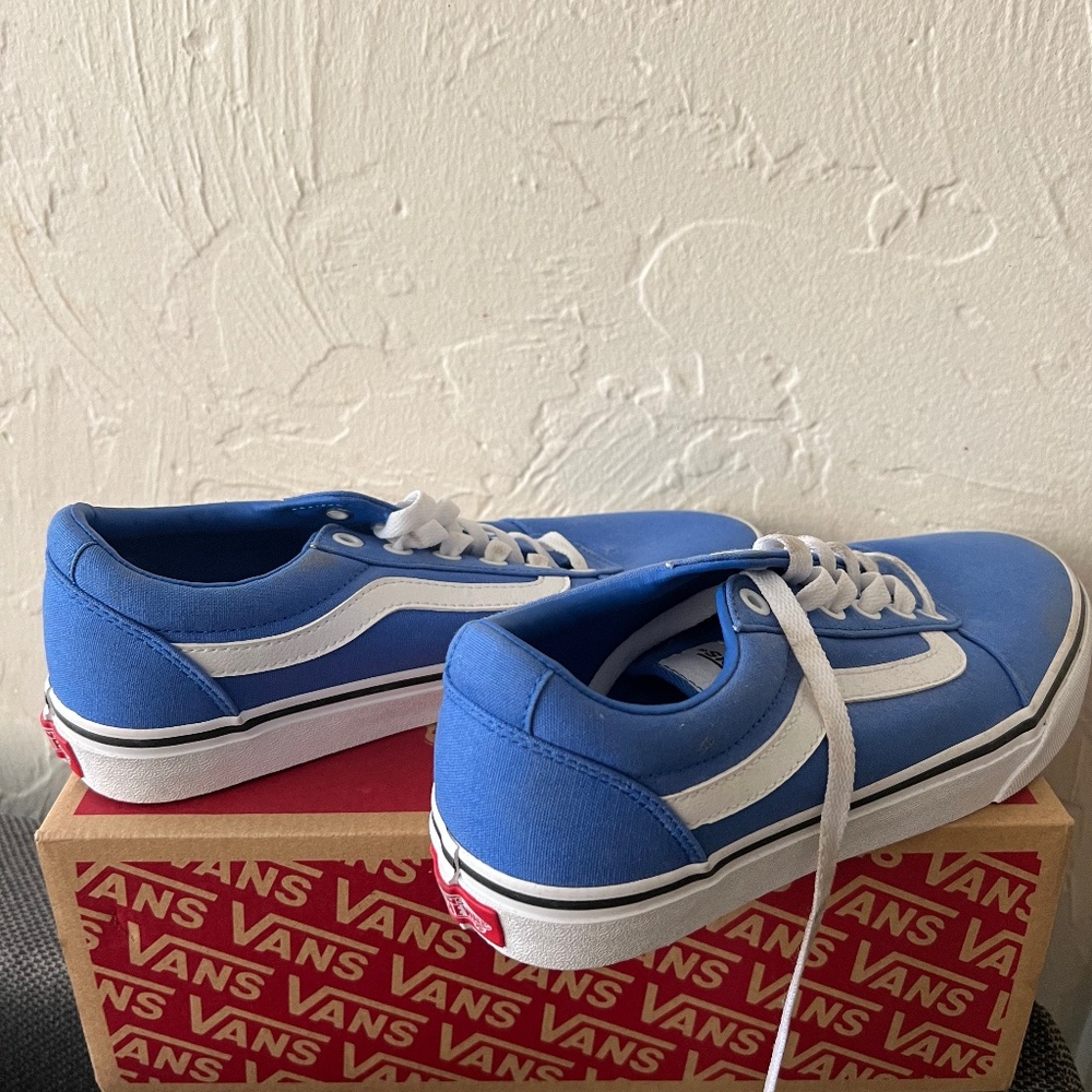 Blue vans